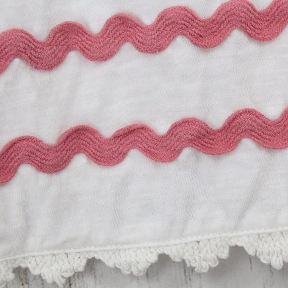 Crown & Ivy White Cold Shoulder Top - Picture 5 of 12